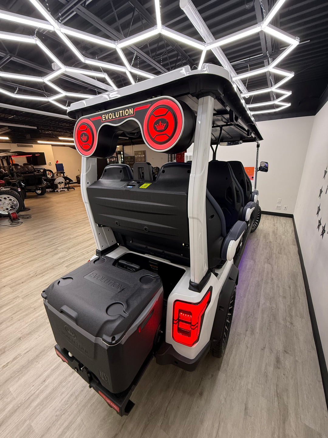 2025 Evolution D-Max GT6 Electric