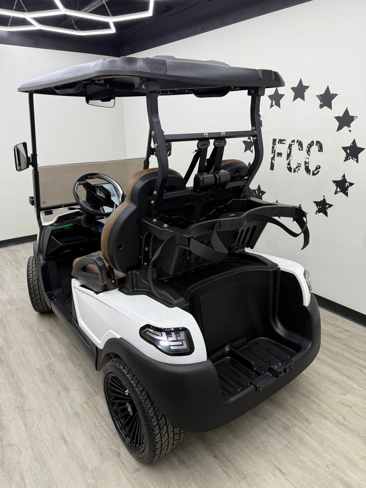 2026 Atlas 2 Passenger Electric