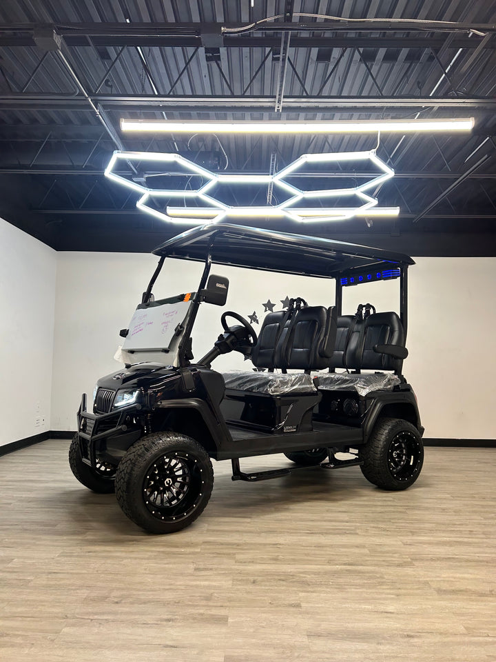 2024 Evolution D5-Maverick 4 Electric Lifted