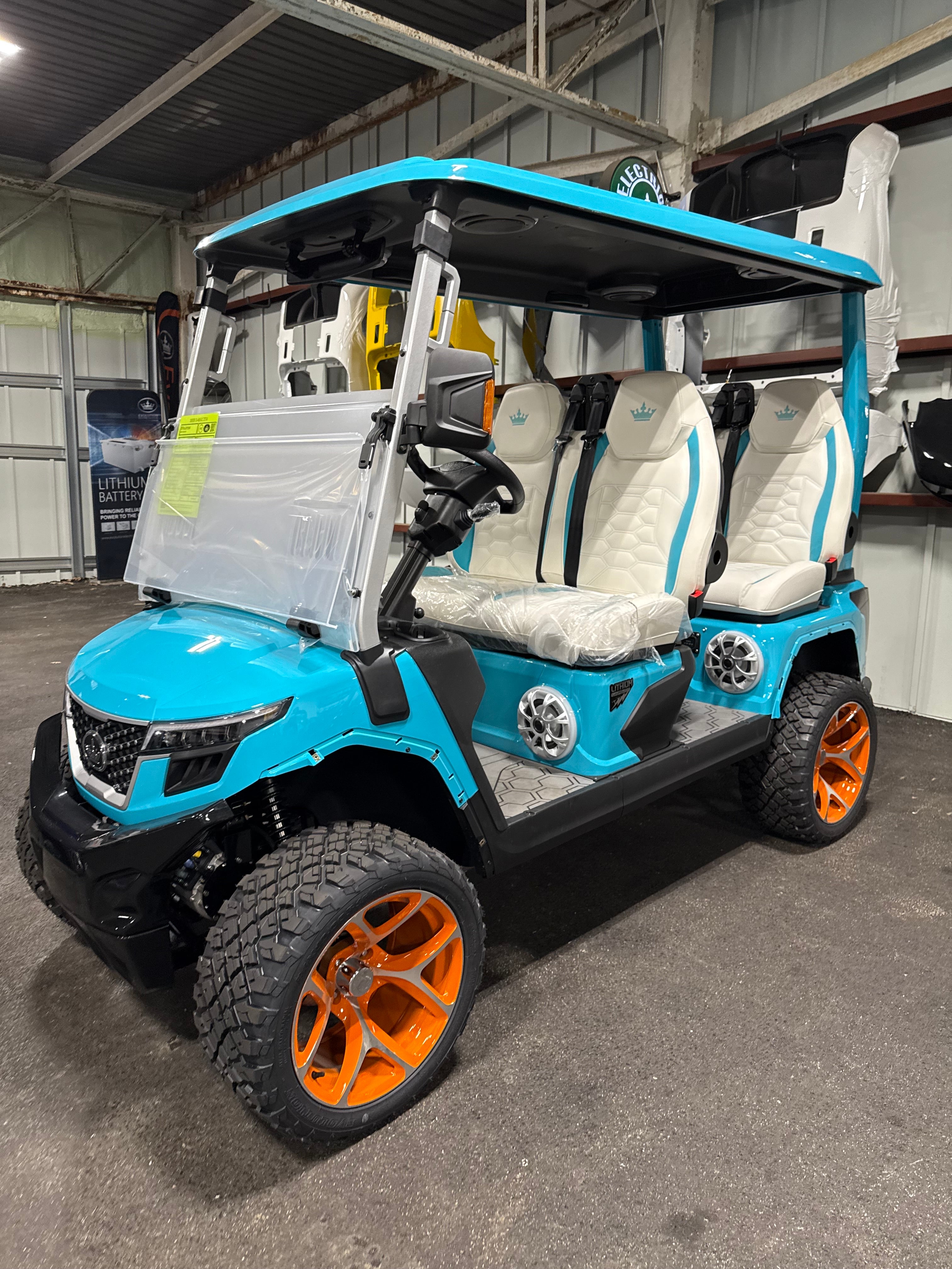 2025 Evolution D-Max XT4 Electric Lifted – My Store