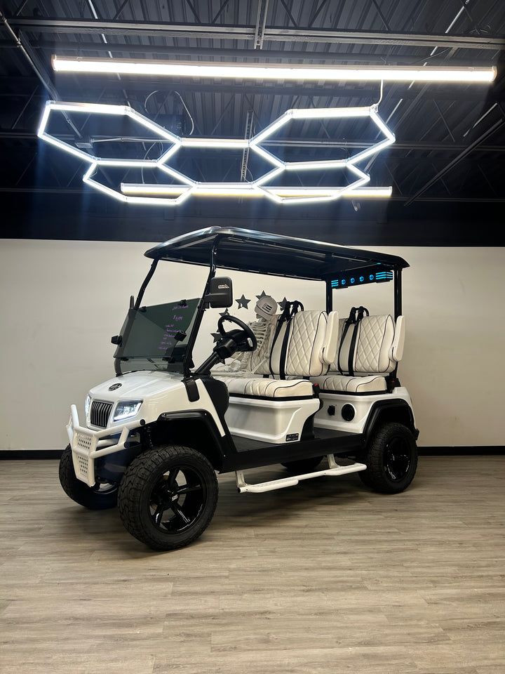 2024 Evolution D5-Maverick 4 Electric Lifted