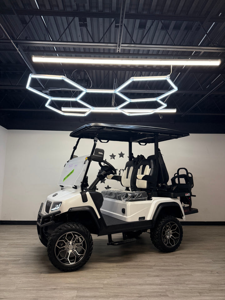 2024 Evolution D5-Maverick 2+2 Electric Lifted