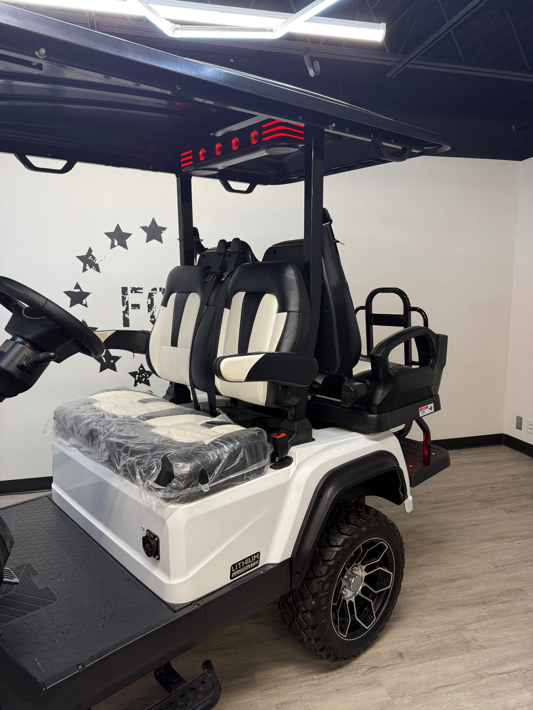 2025 Evolution D5-Maverick 2+2 Electric