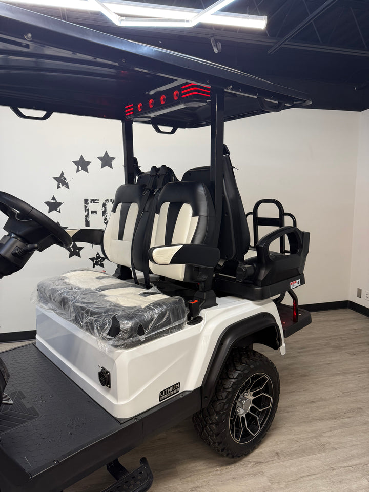 2025 Evolution D5-Maverick 2+2 Electric