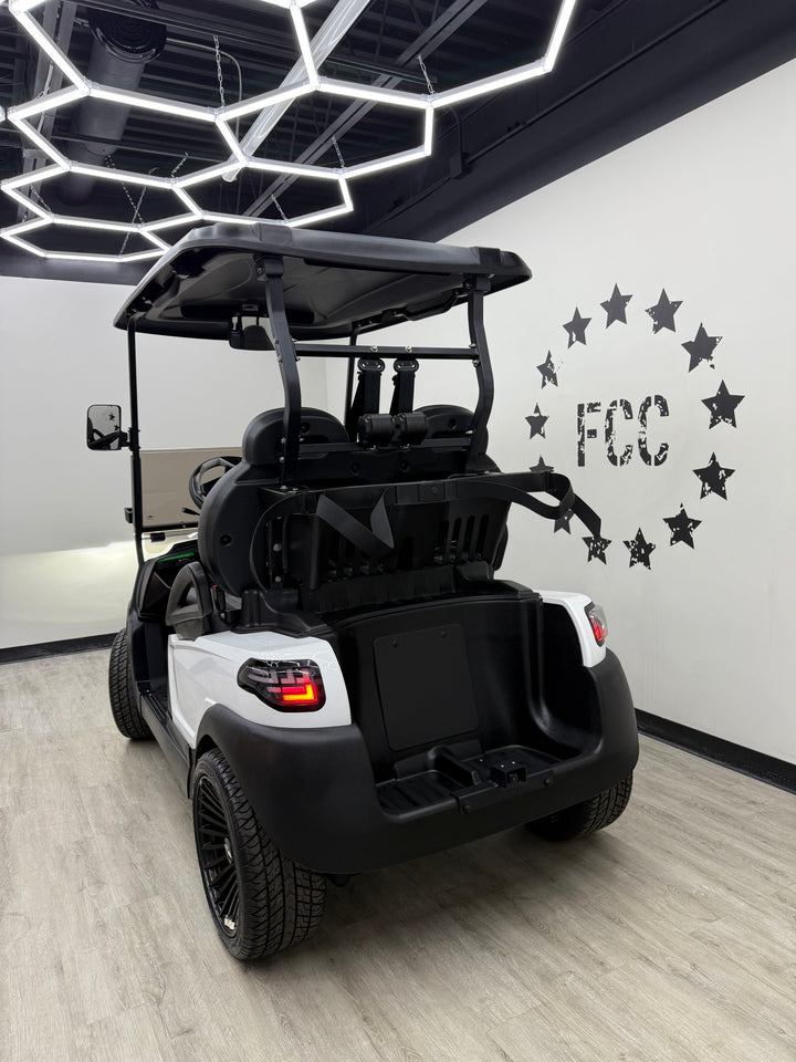 2026 Atlas 2 Passenger Electric