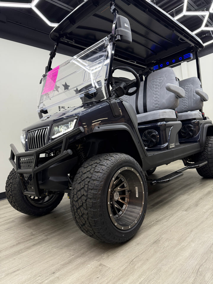 2025 Evolution D5-Maverick 4 Electric Lifted