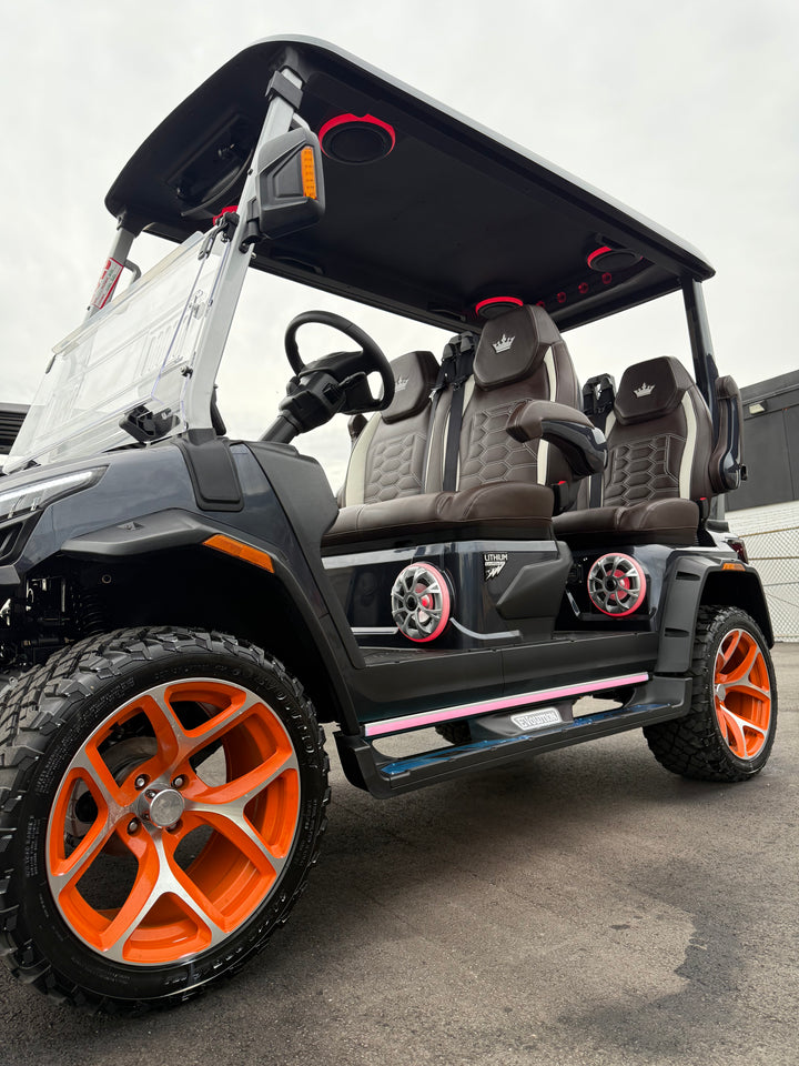 2025 Evolution D-Max XT4 Electric Lifted