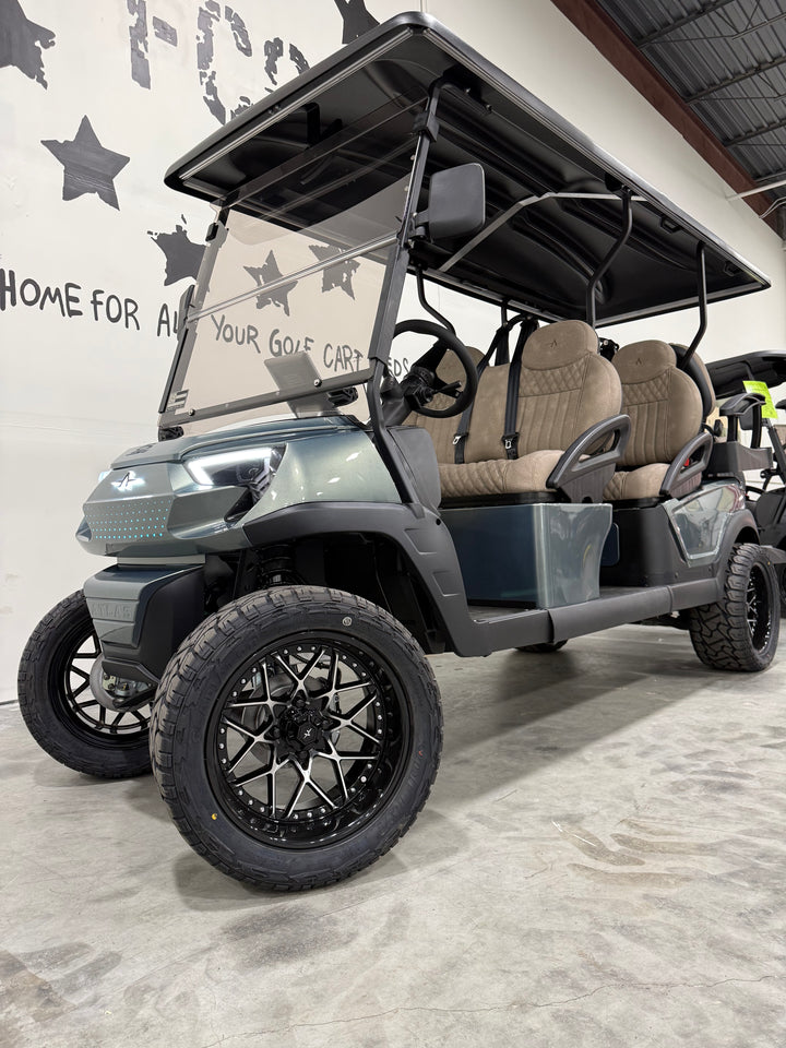 2026 Atlas 6 Passenger Electric Lifted