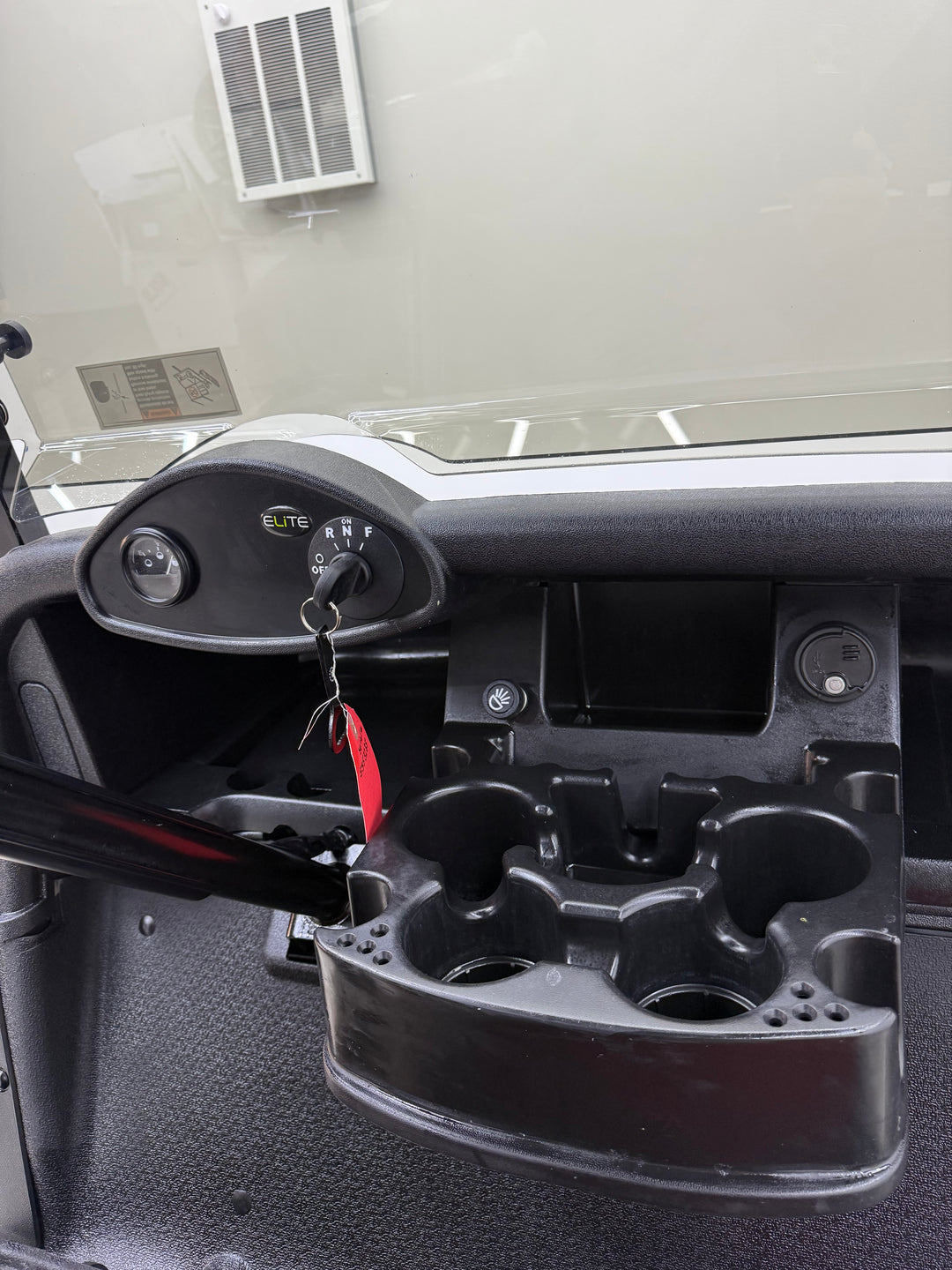 2020 EZGO EZGO RXV Elite 2.0 4 passenger Electric