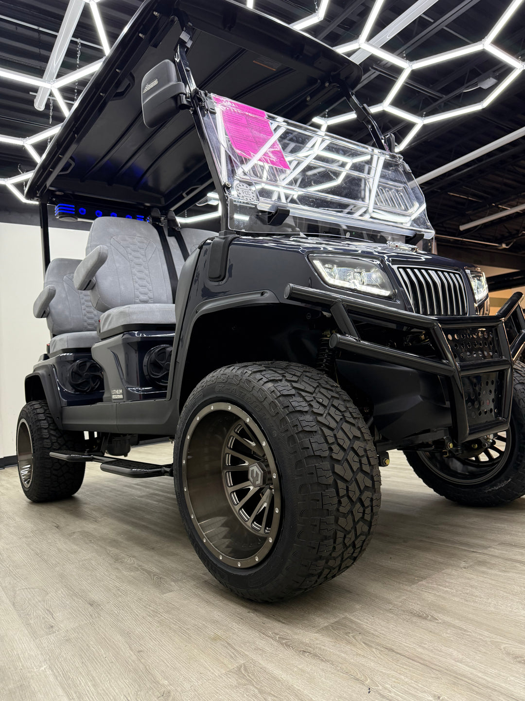 2025 Evolution D5-Maverick 4 Electric Lifted