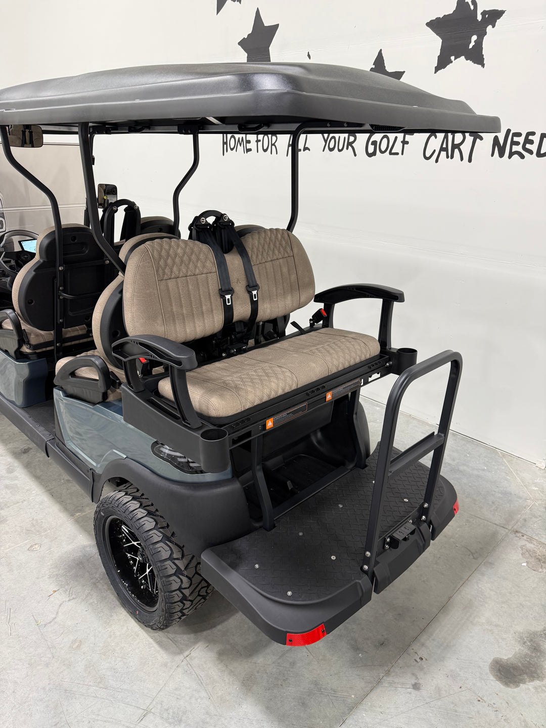 2026 Atlas 6 Passenger Electric Lifted