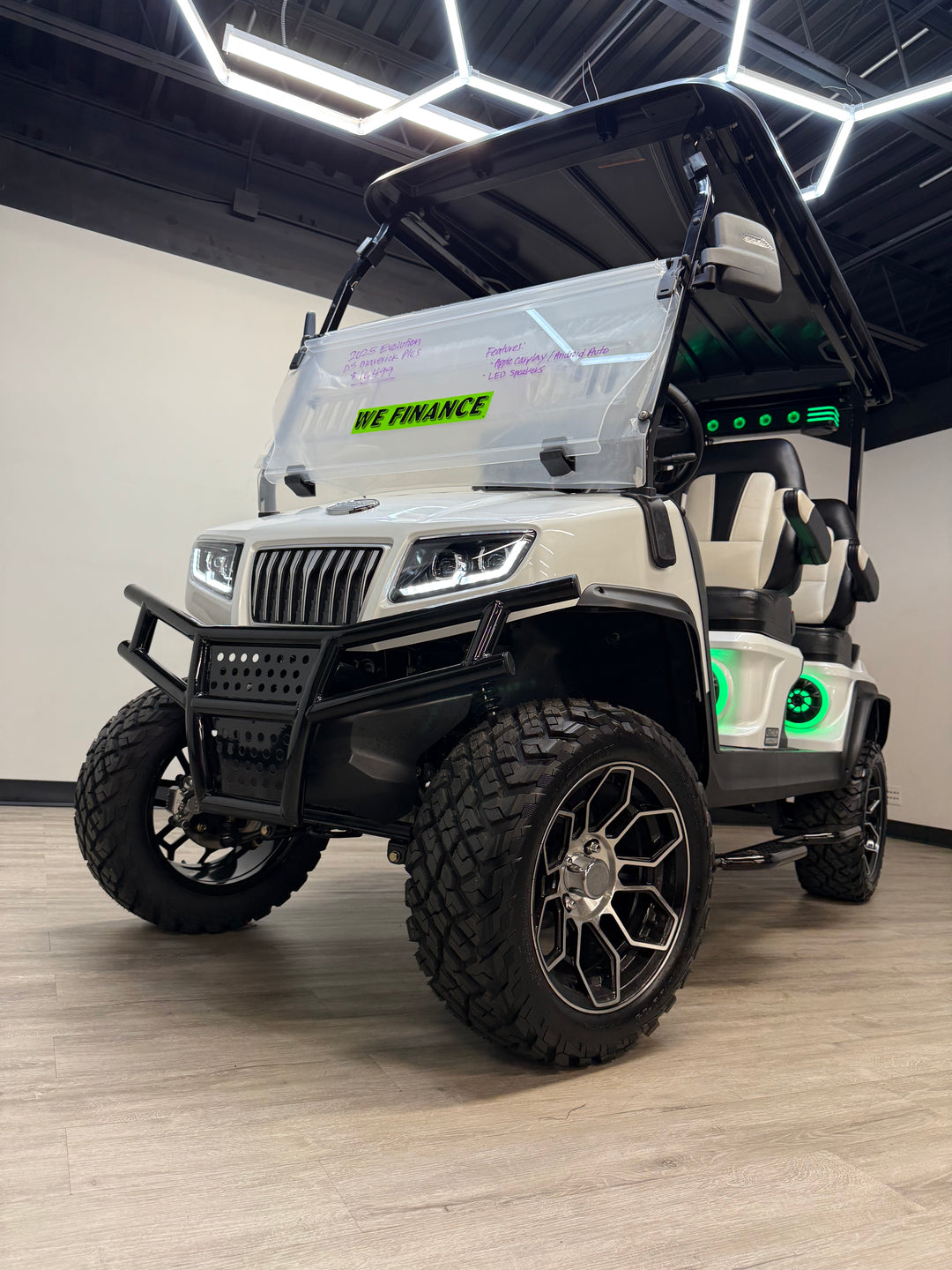 2025 Evolution D5-Maverick 4 Electric Lifted