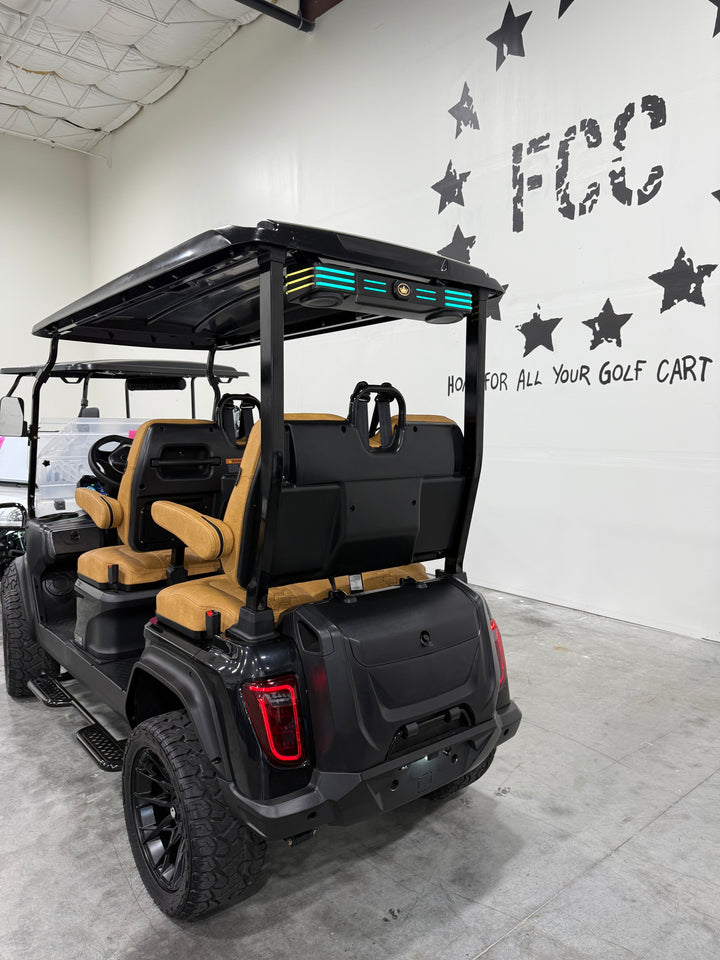 2025 Evolution D5-Maverick 4 Electric Lifted