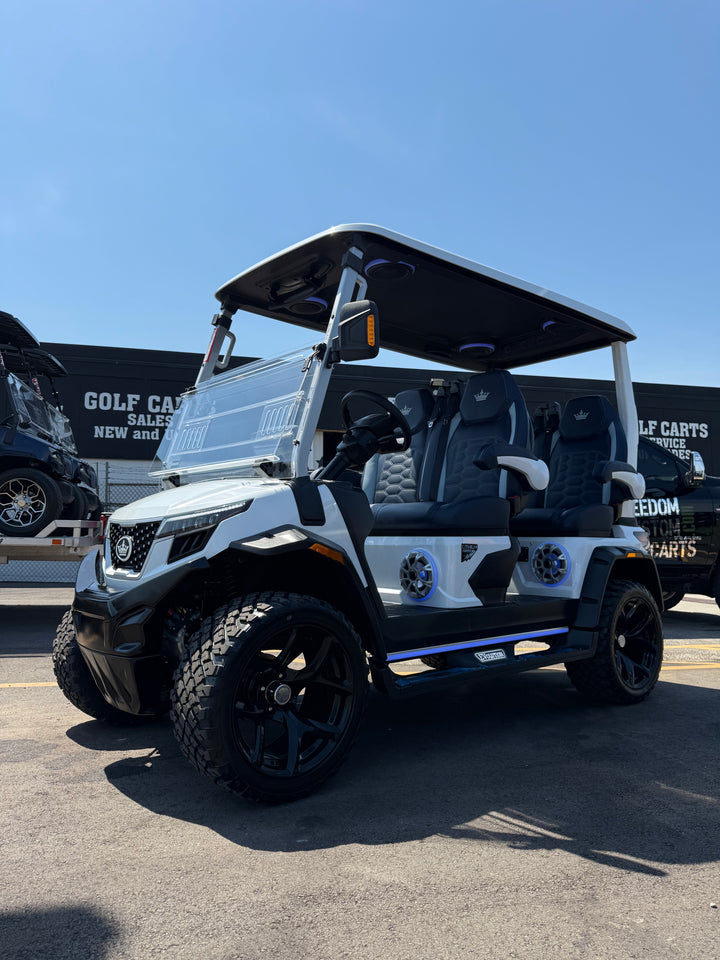 2025 Evolution D-Max XT4 Electric Lifted