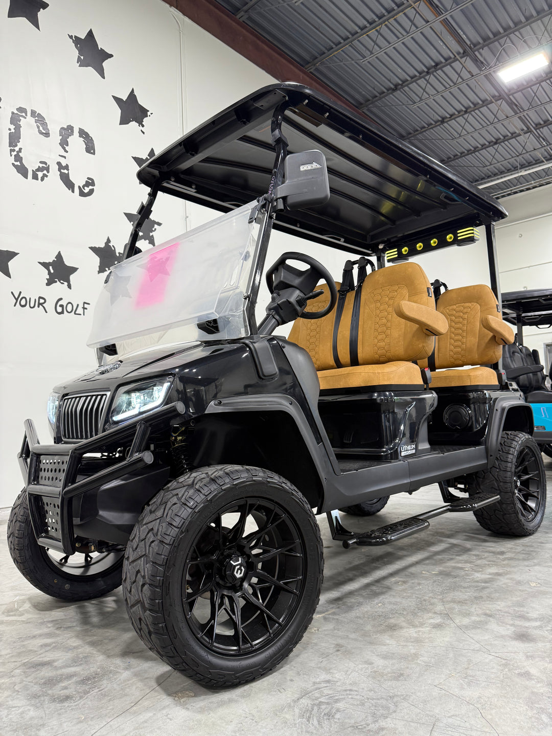 2025 Evolution D5-Maverick 4 Electric Lifted
