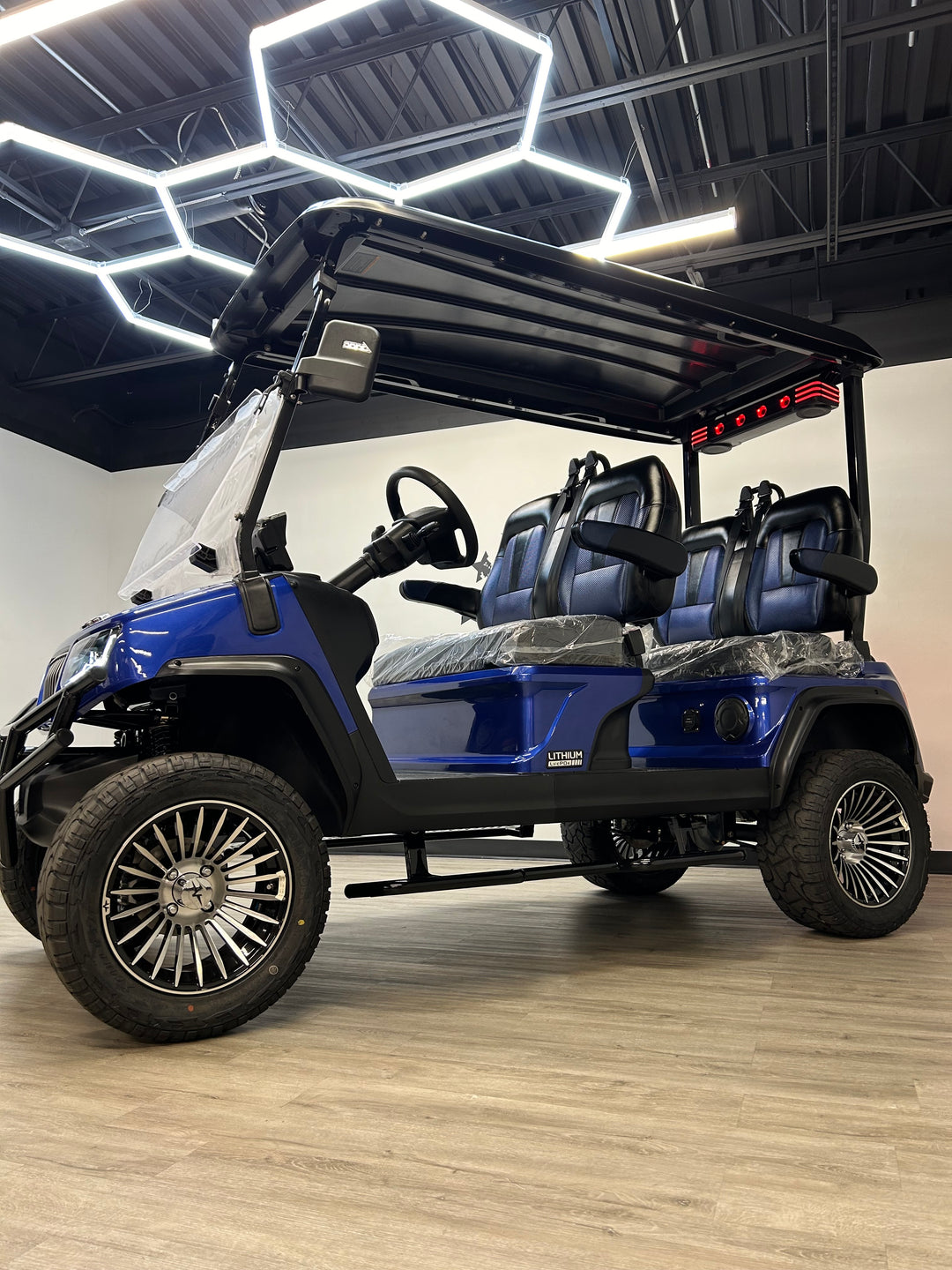 2024 Evolution D5-Maverick 4 Electric Lifted