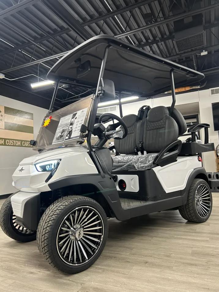 2024 Atlas 4 Passenger Electric