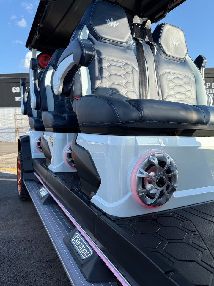2025 Evolution D-Max XT6 Electric