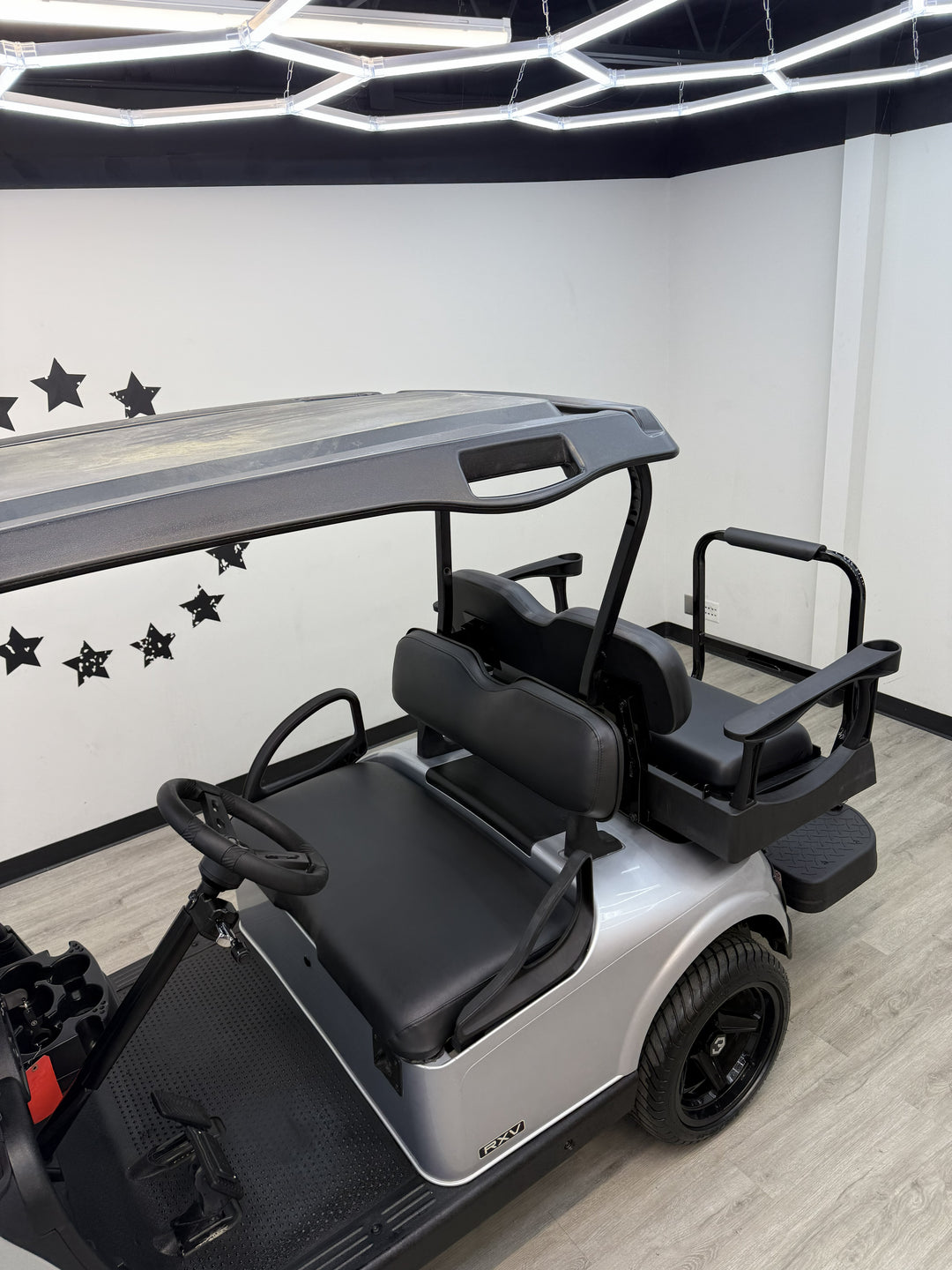 2020 EZGO EZGO RXV Elite 2.0 4 passenger Electric