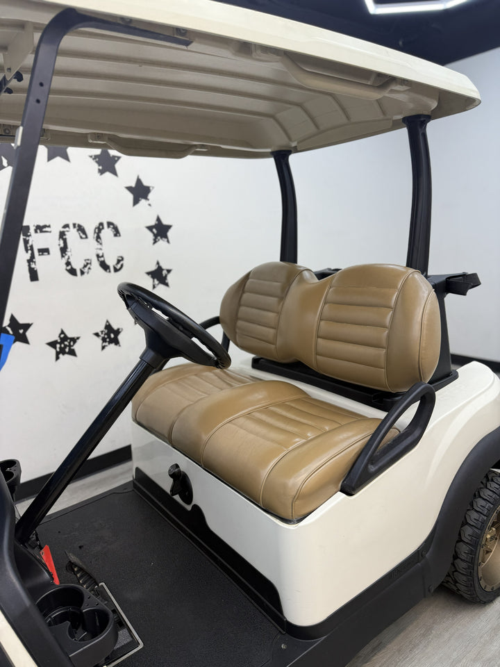 2020 Club Car Club Car Precedent  Gas