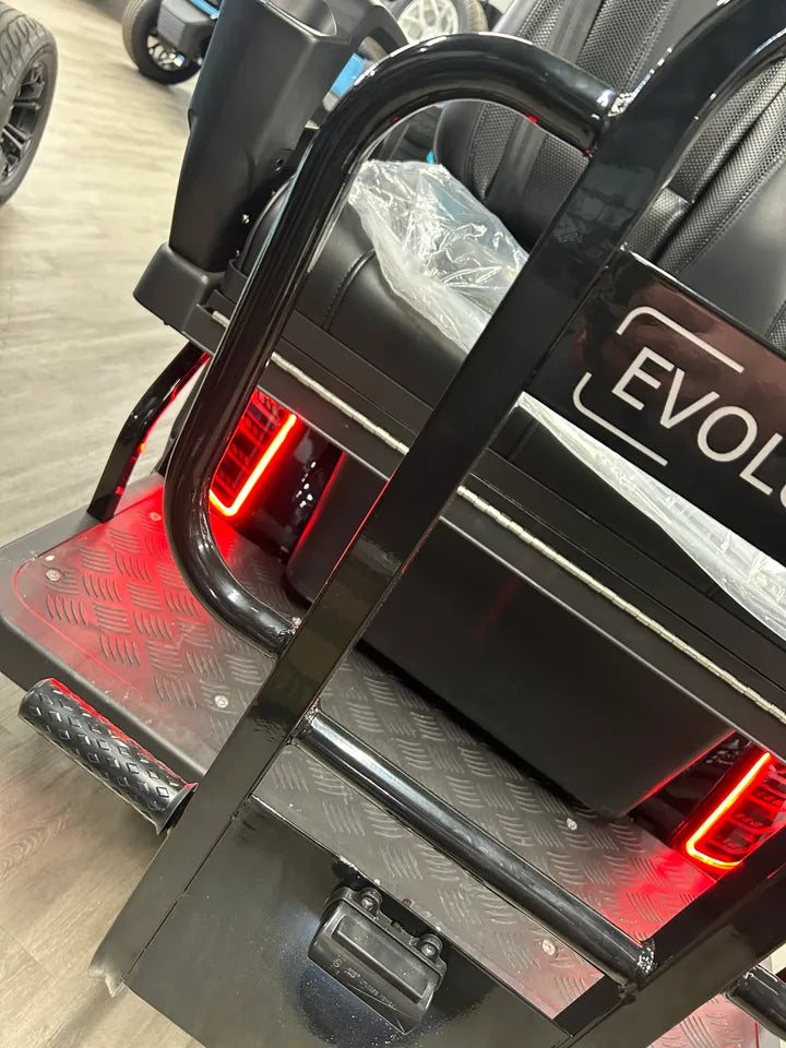 2025 Evolution D5-Ranger 2+2 Electric