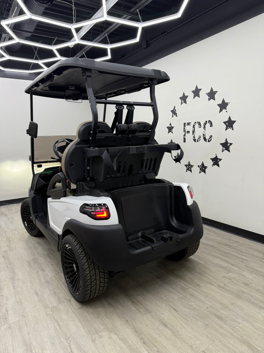 2026 Atlas 2 Passenger Electric