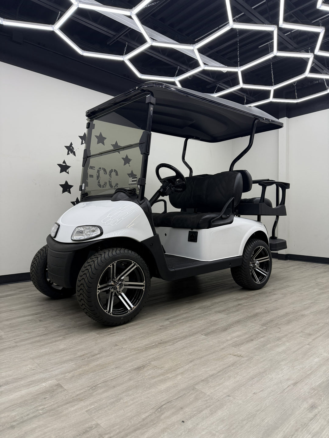 2020 EZGO EZGO RXV Elite 2.0 4 passenger Electric