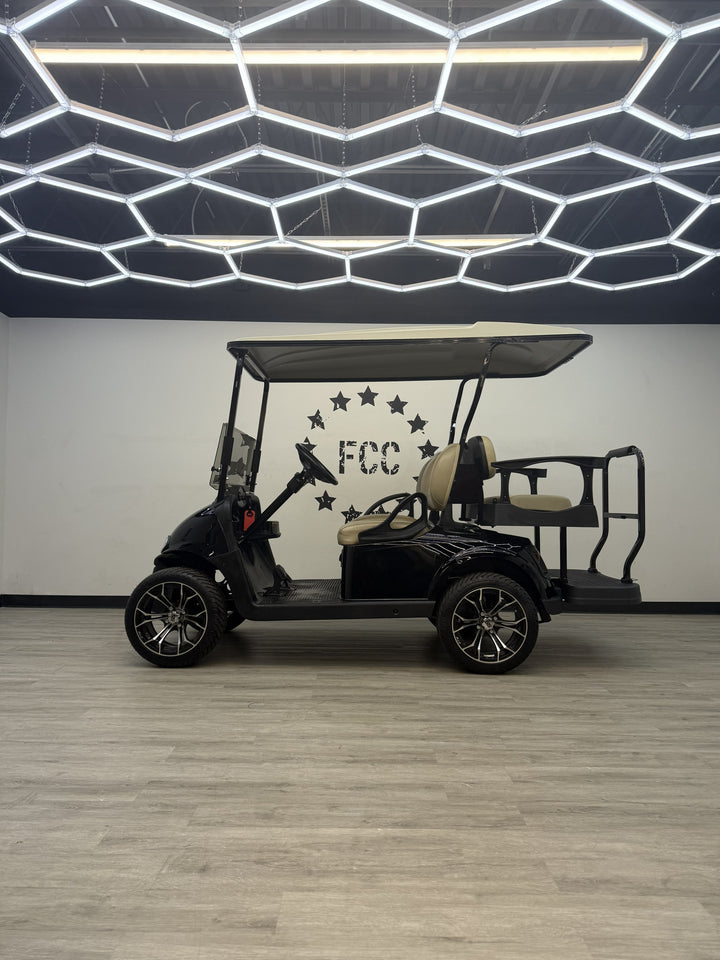 2020 EZGO EZGO RXV Elite 2.0 4 passenger Electric
